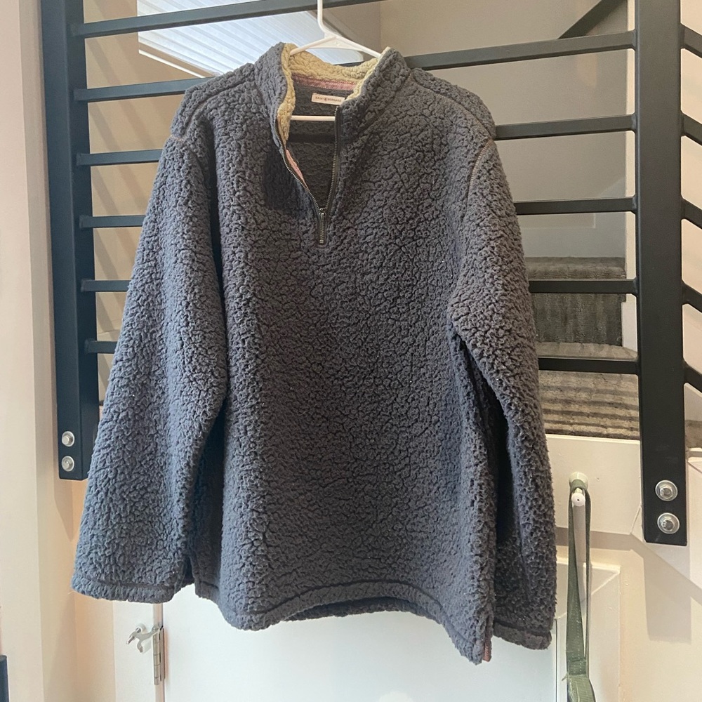 Saint Bernard Sherpa pullover size xl